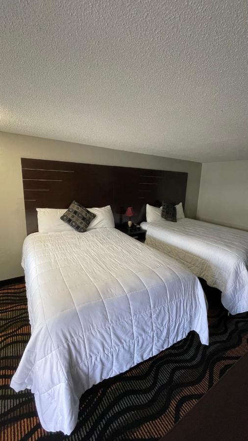 Country Town N' Suites Гатлинбург Экстерьер фото