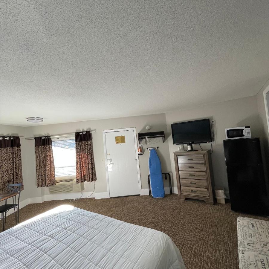Country Town N' Suites Гатлинбург Экстерьер фото