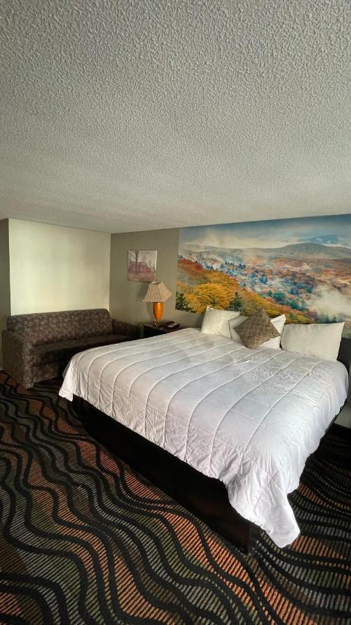 Country Town N' Suites Гатлинбург Экстерьер фото