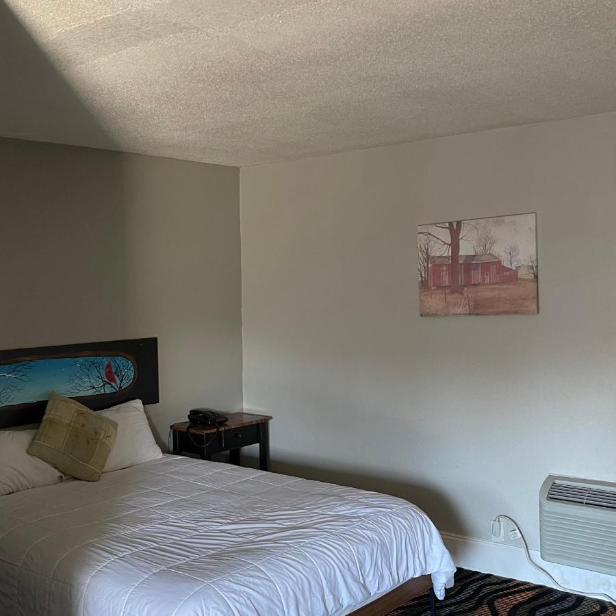 Country Town N' Suites Гатлинбург Экстерьер фото