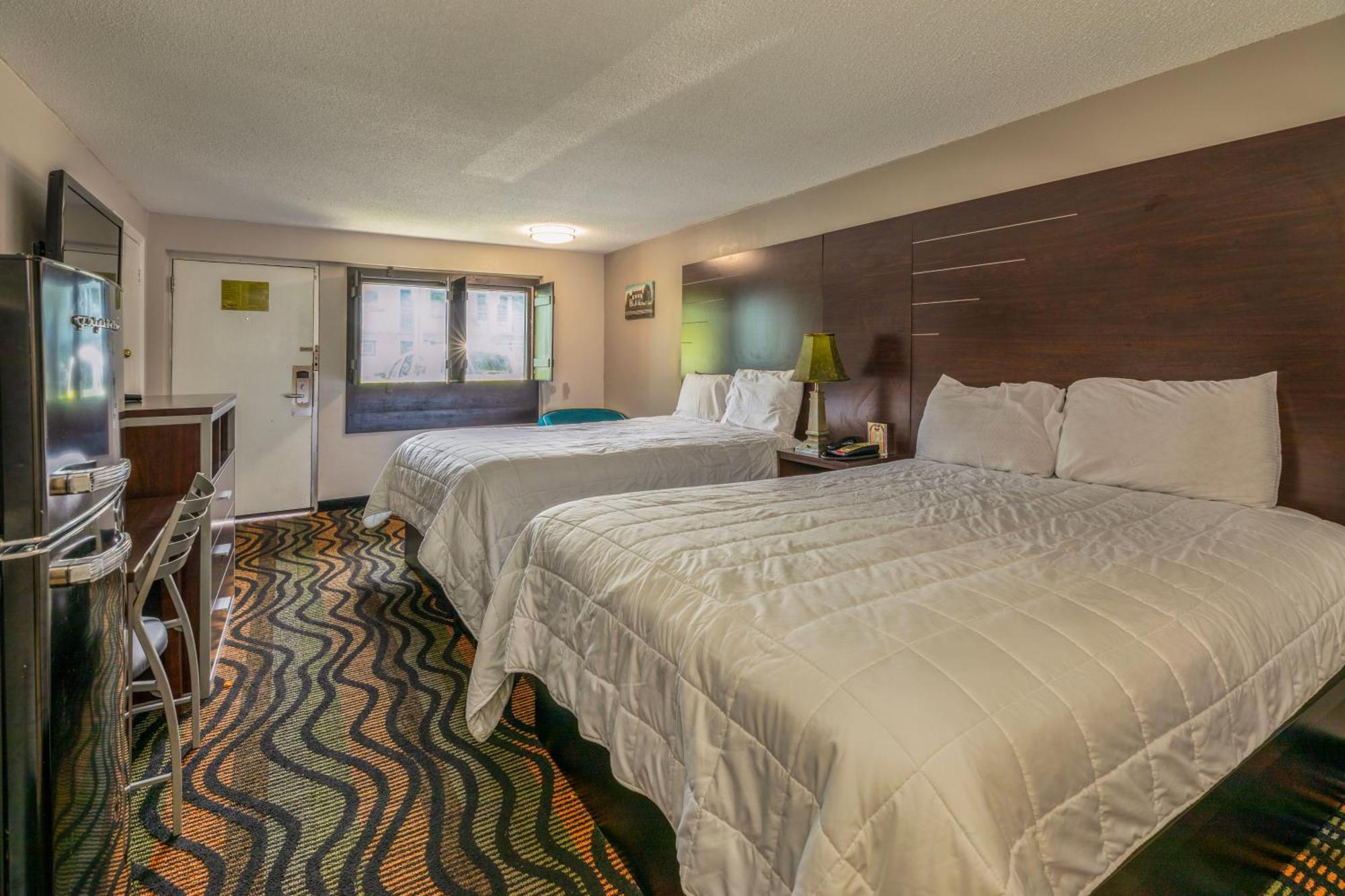 Country Town N' Suites Гатлинбург Экстерьер фото