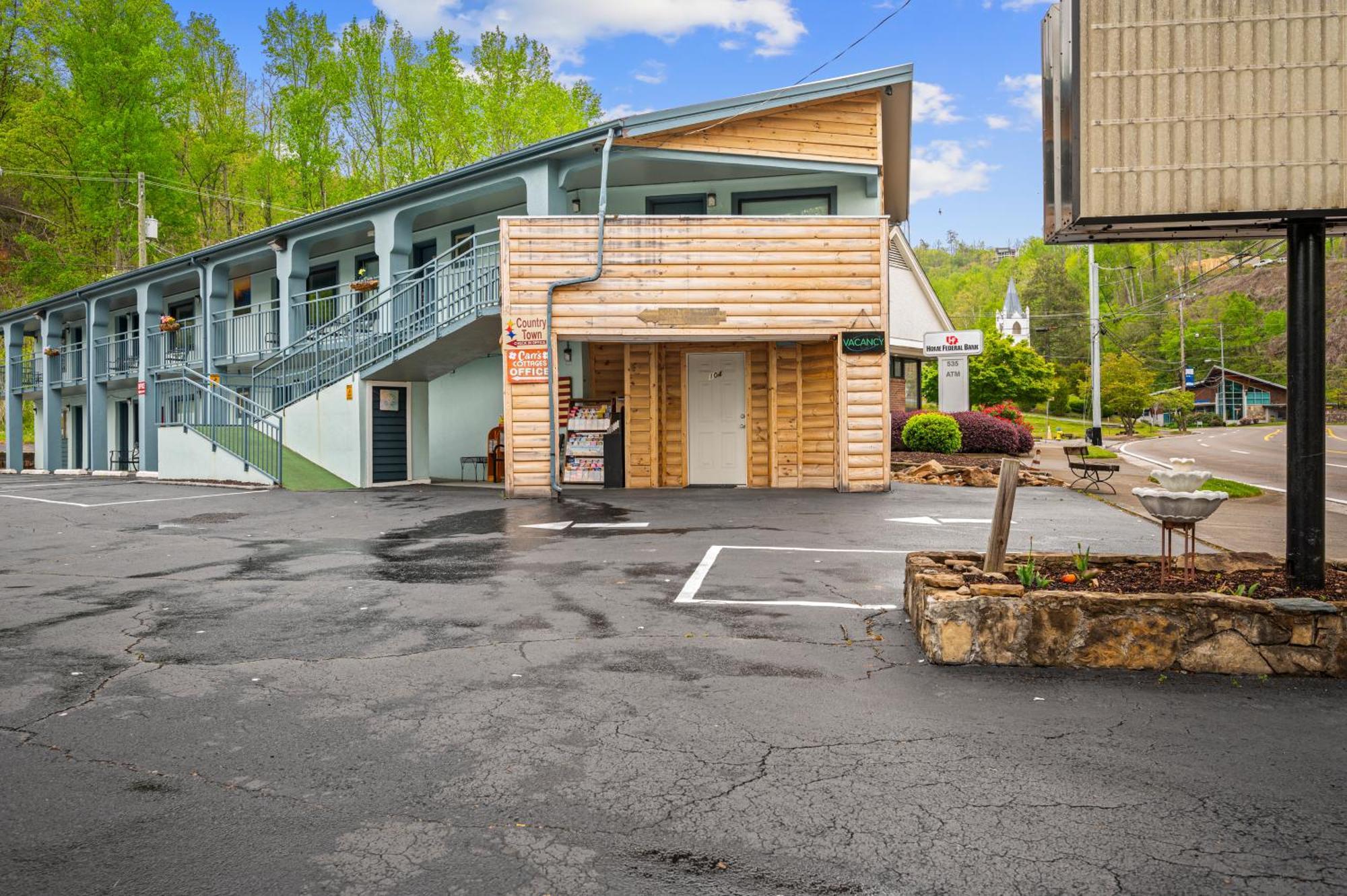 Country Town N' Suites Гатлинбург Экстерьер фото