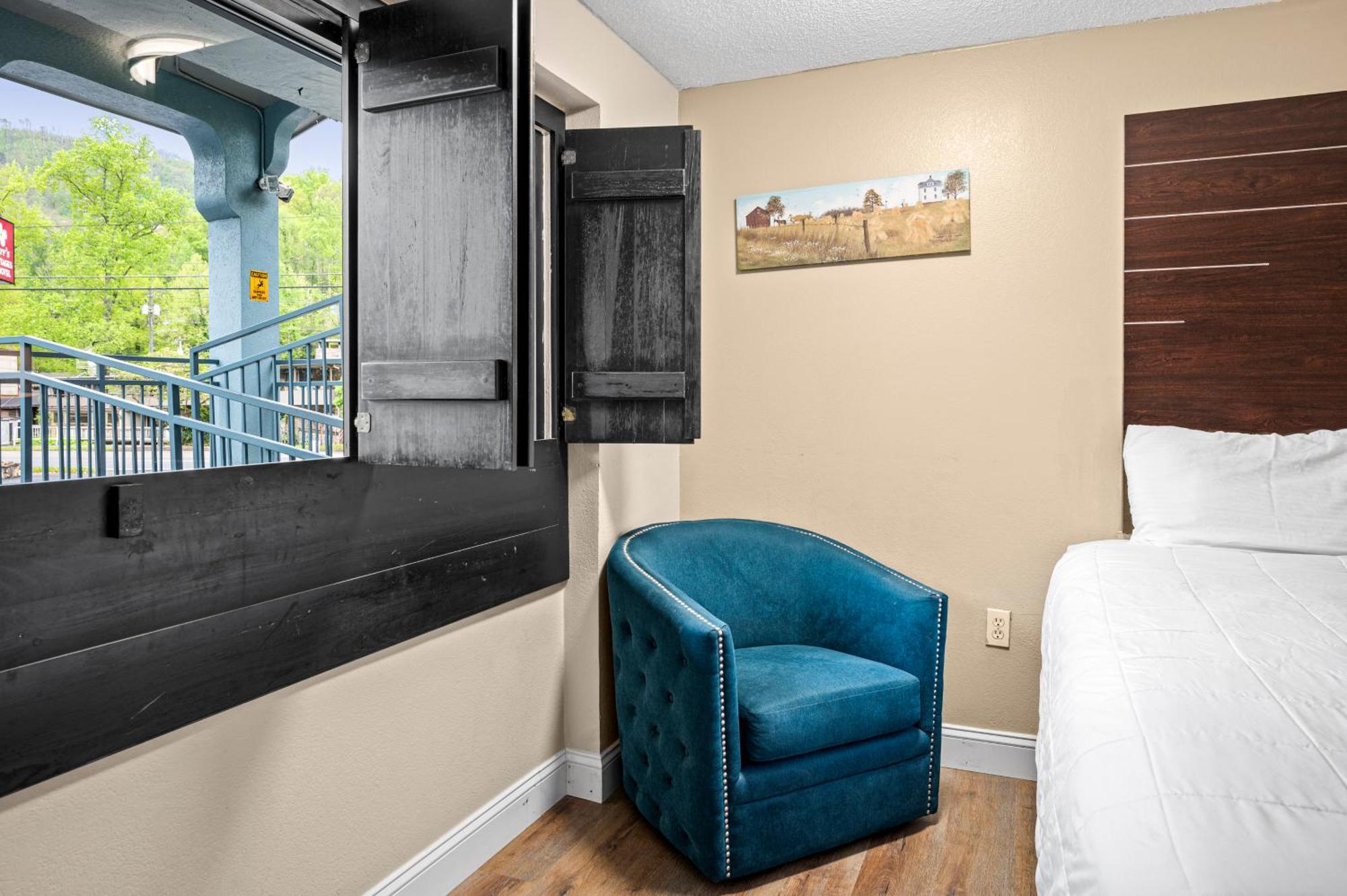 Country Town N' Suites Гатлинбург Экстерьер фото